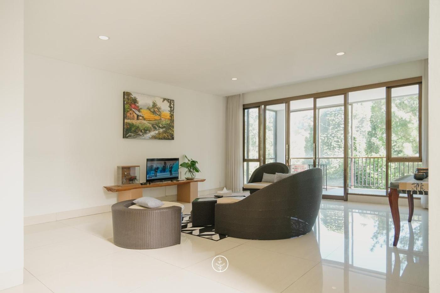 Narwastu Hill View Villa 6 Bedrooms With A Private Swimming Pool 万隆 外观 照片