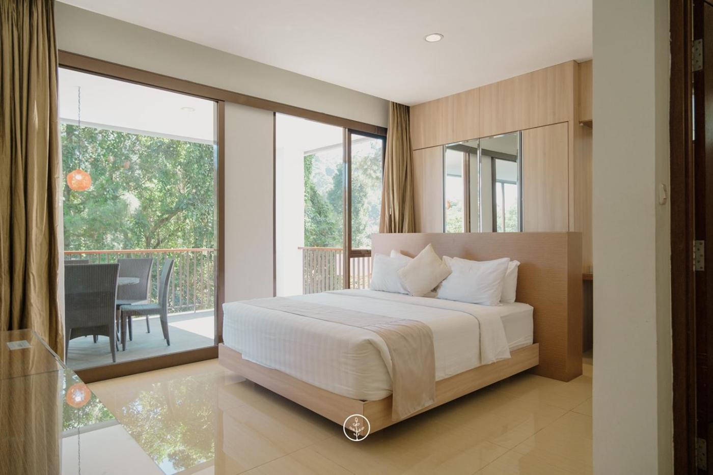 Narwastu Hill View Villa 6 Bedrooms With A Private Swimming Pool 万隆 外观 照片