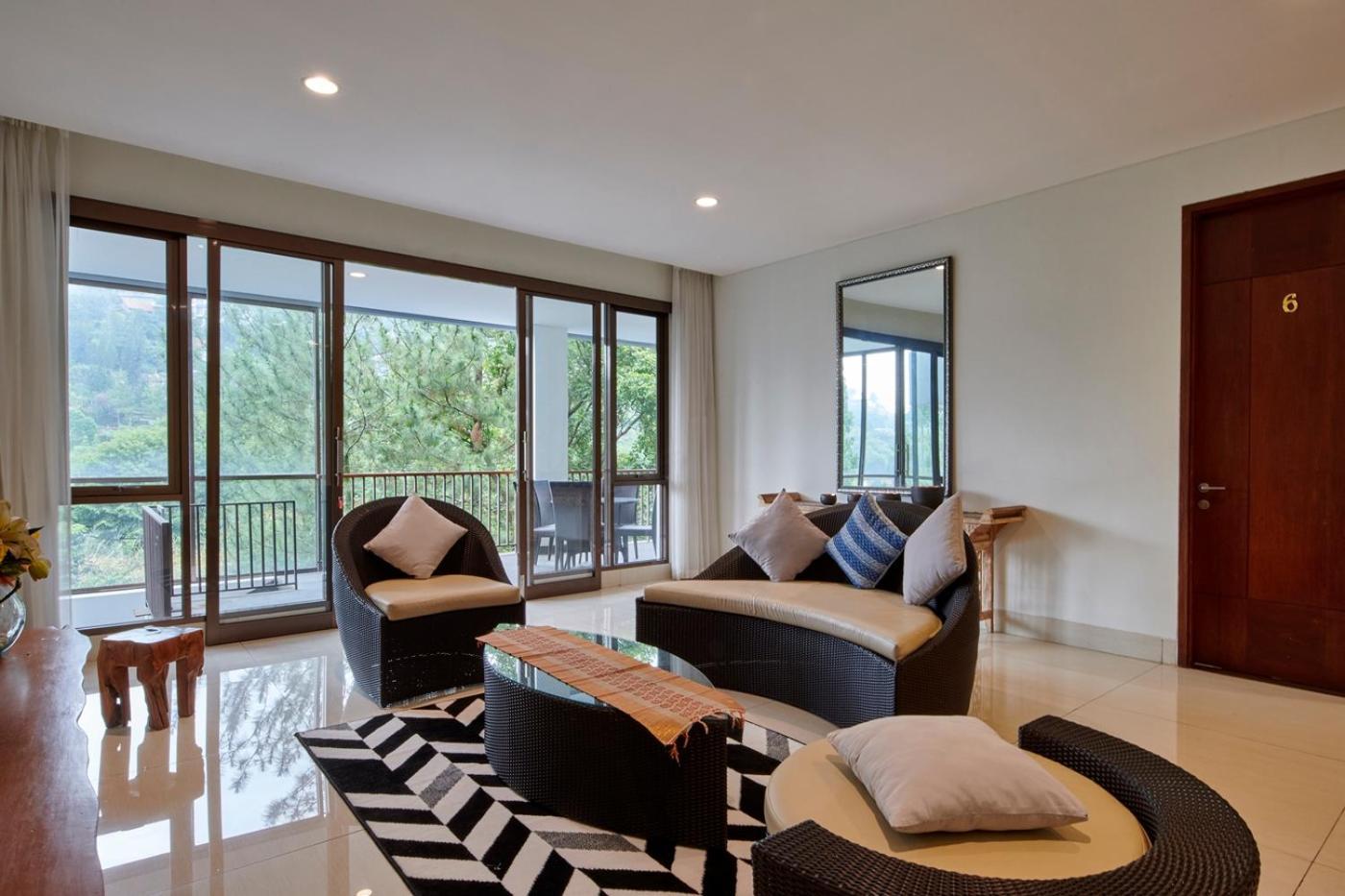 Narwastu Hill View Villa 6 Bedrooms With A Private Swimming Pool 万隆 外观 照片