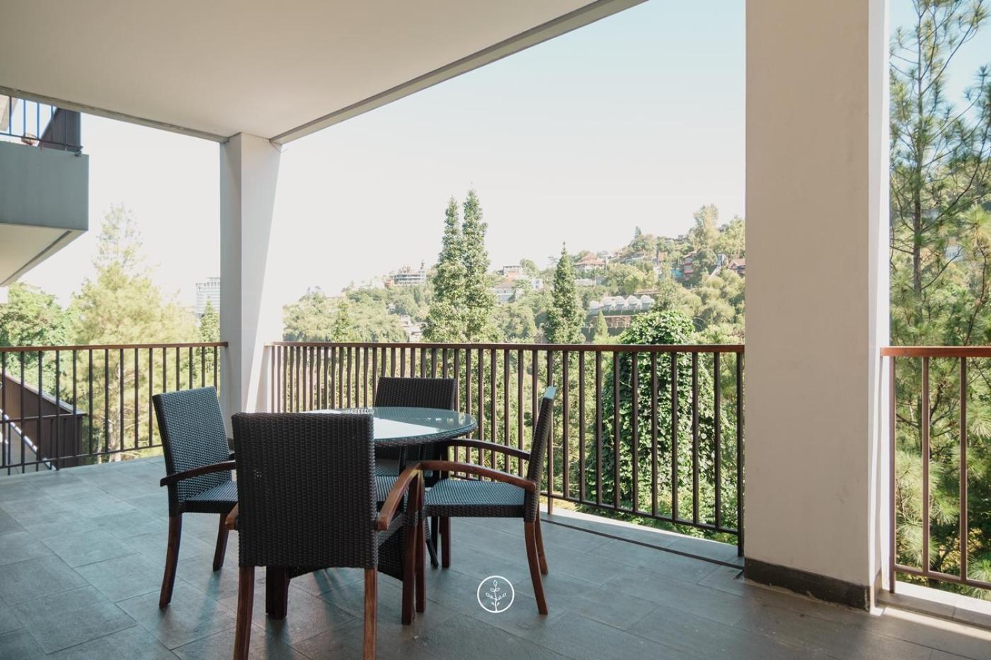 Narwastu Hill View Villa 6 Bedrooms With A Private Swimming Pool 万隆 外观 照片